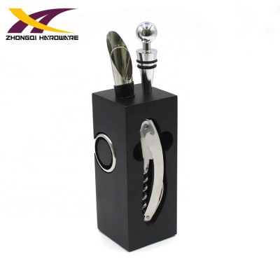 China wholesale market wooden stand accessories wine opener set