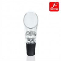 Hot Selling FDA & SGS approval Premium Wine Aerator Pourer